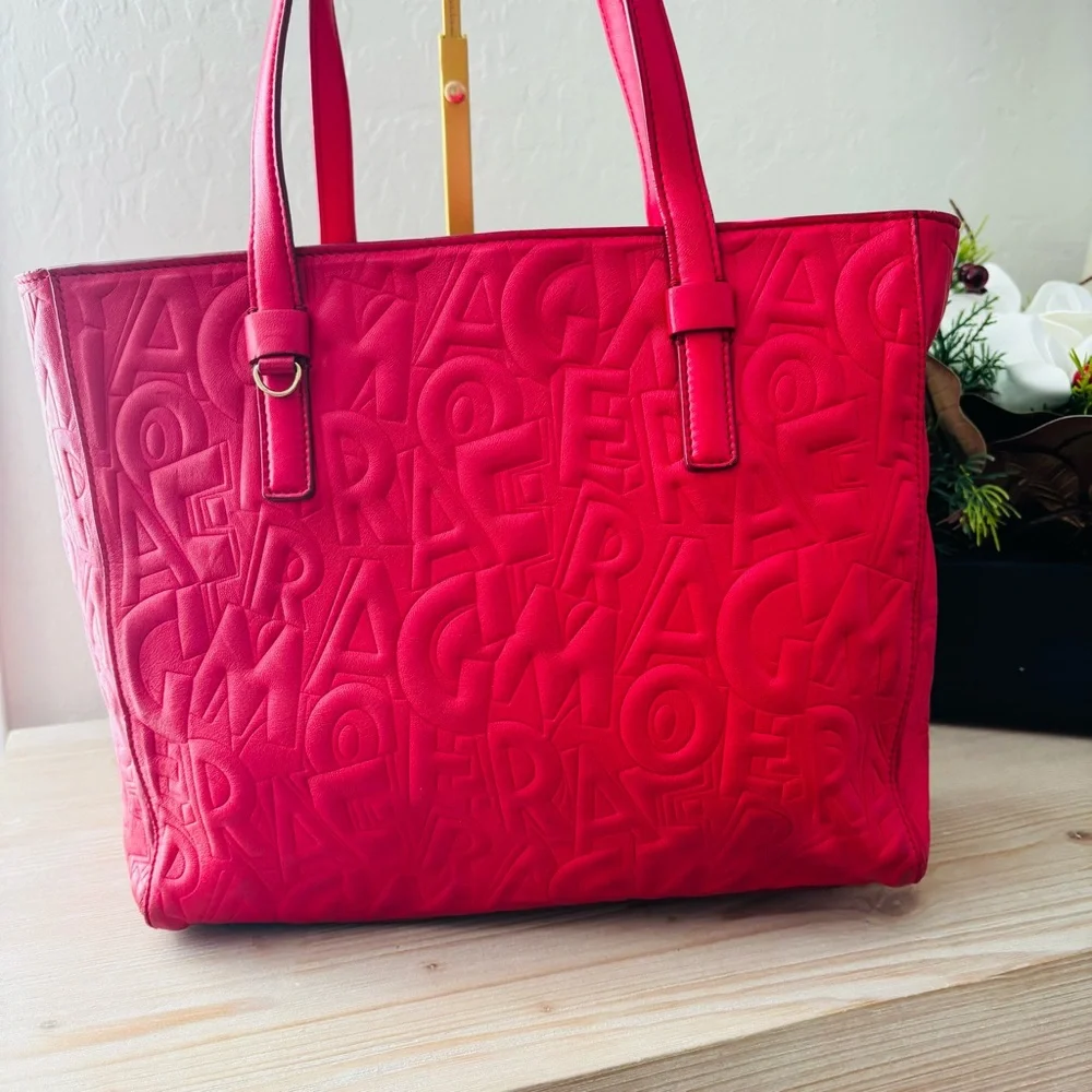 Salvatore Ferragamo Red Logo Embossed Bonnie Tote Bag Purse‎ Designer Luxury